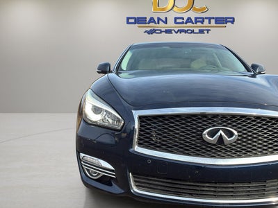 2017 INFINITI Q70L 3.7
