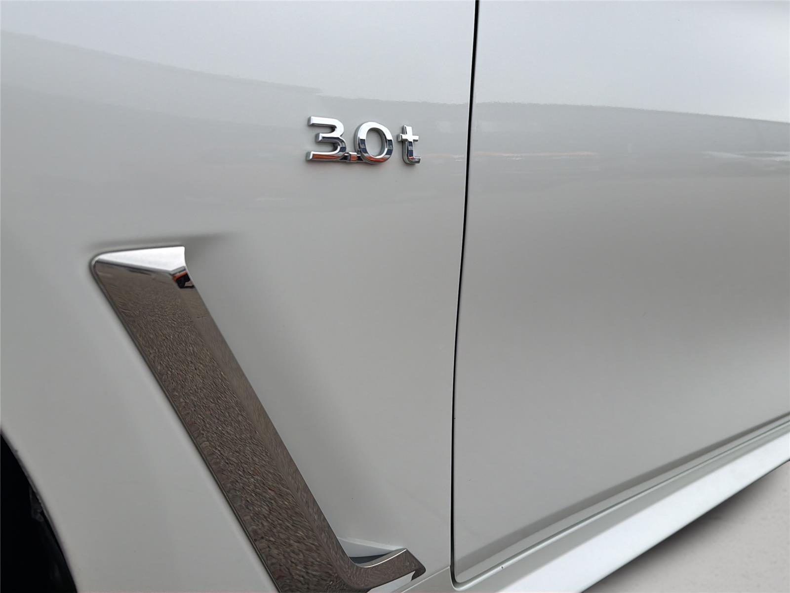 2018 INFINITI Q60 3.0t LUXE