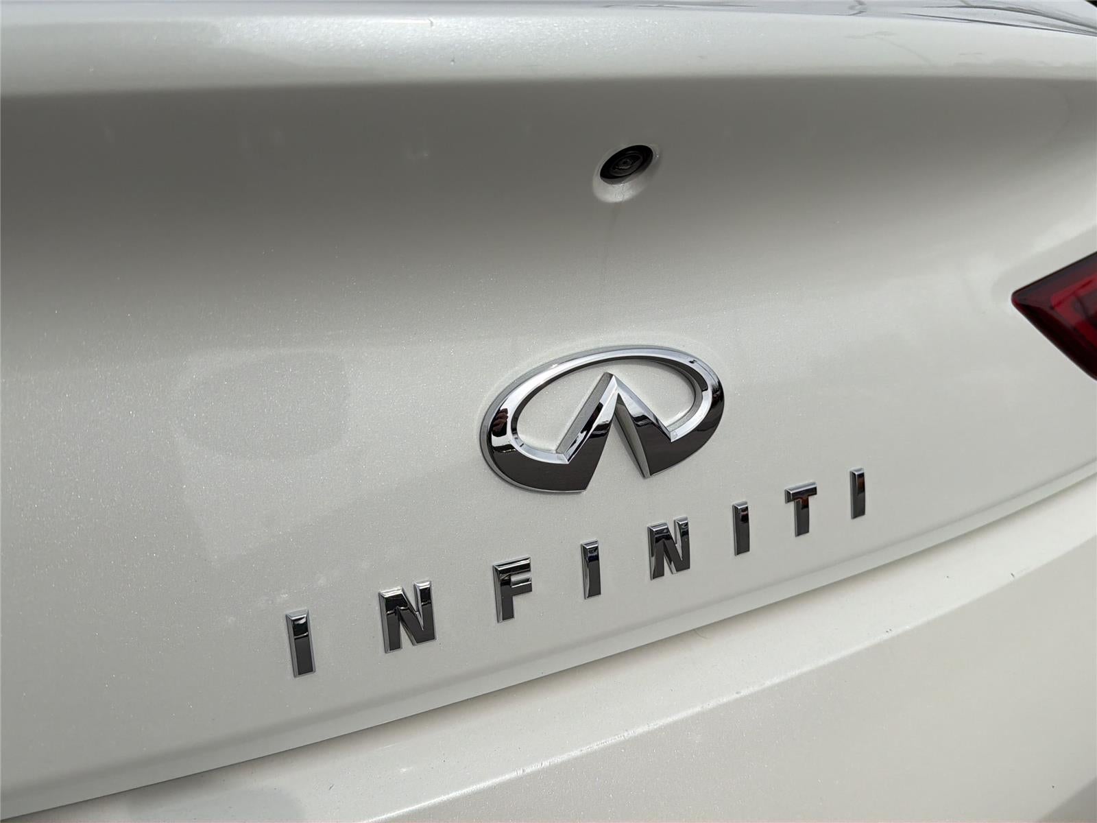 2018 INFINITI Q60 3.0t LUXE