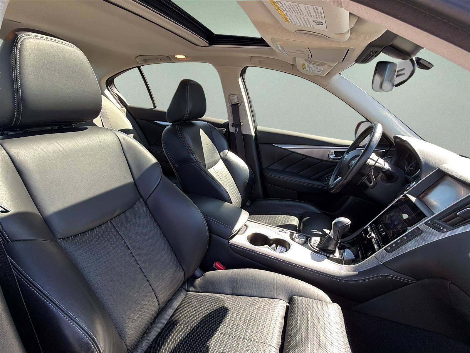 2016 INFINITI Q50 3.0t Red Sport 400