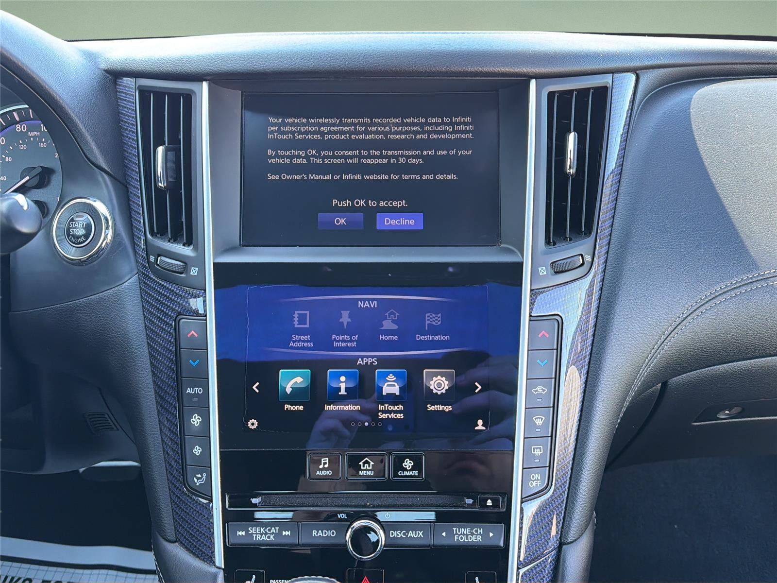 2017 INFINITI Q60 Red Sport 400