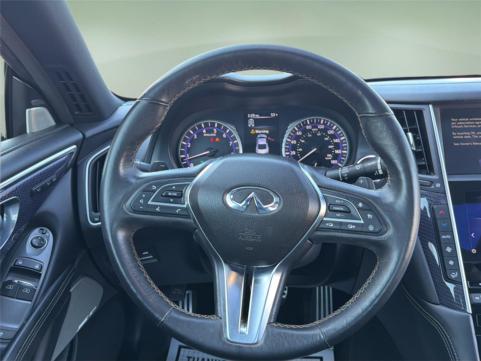 2017 INFINITI Q60 Red Sport 400