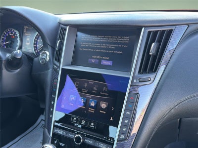 2017 INFINITI Q60 Red Sport 400