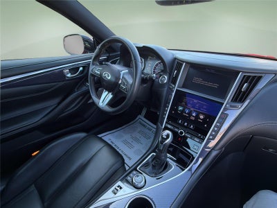 2017 INFINITI Q60 Red Sport 400