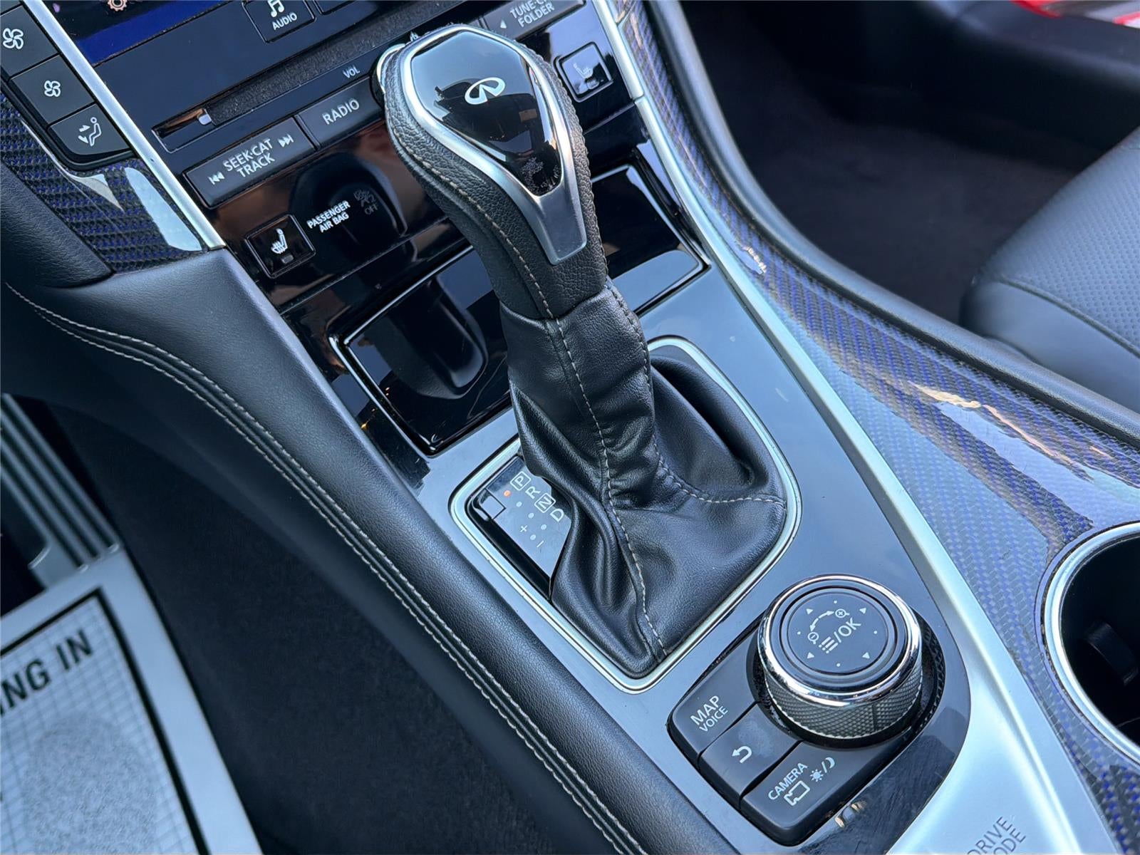 2017 INFINITI Q60 Red Sport 400