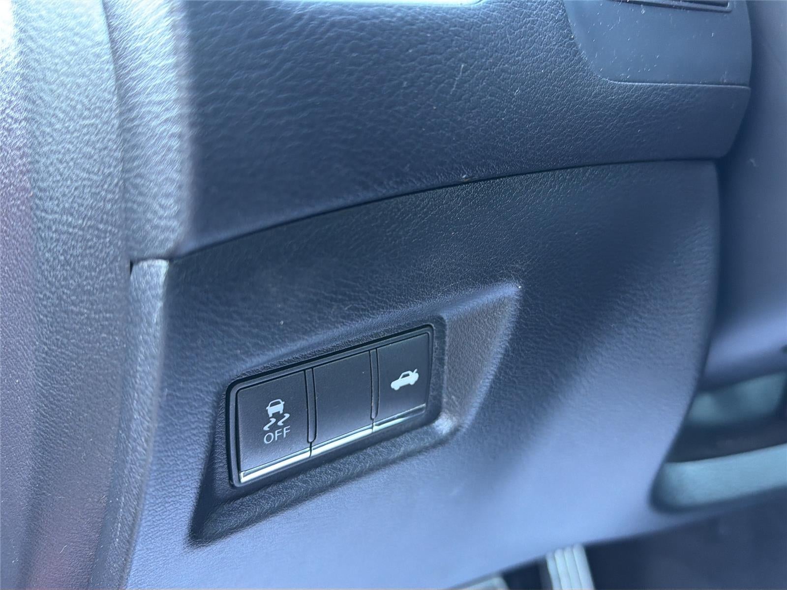 2017 INFINITI Q60 Red Sport 400