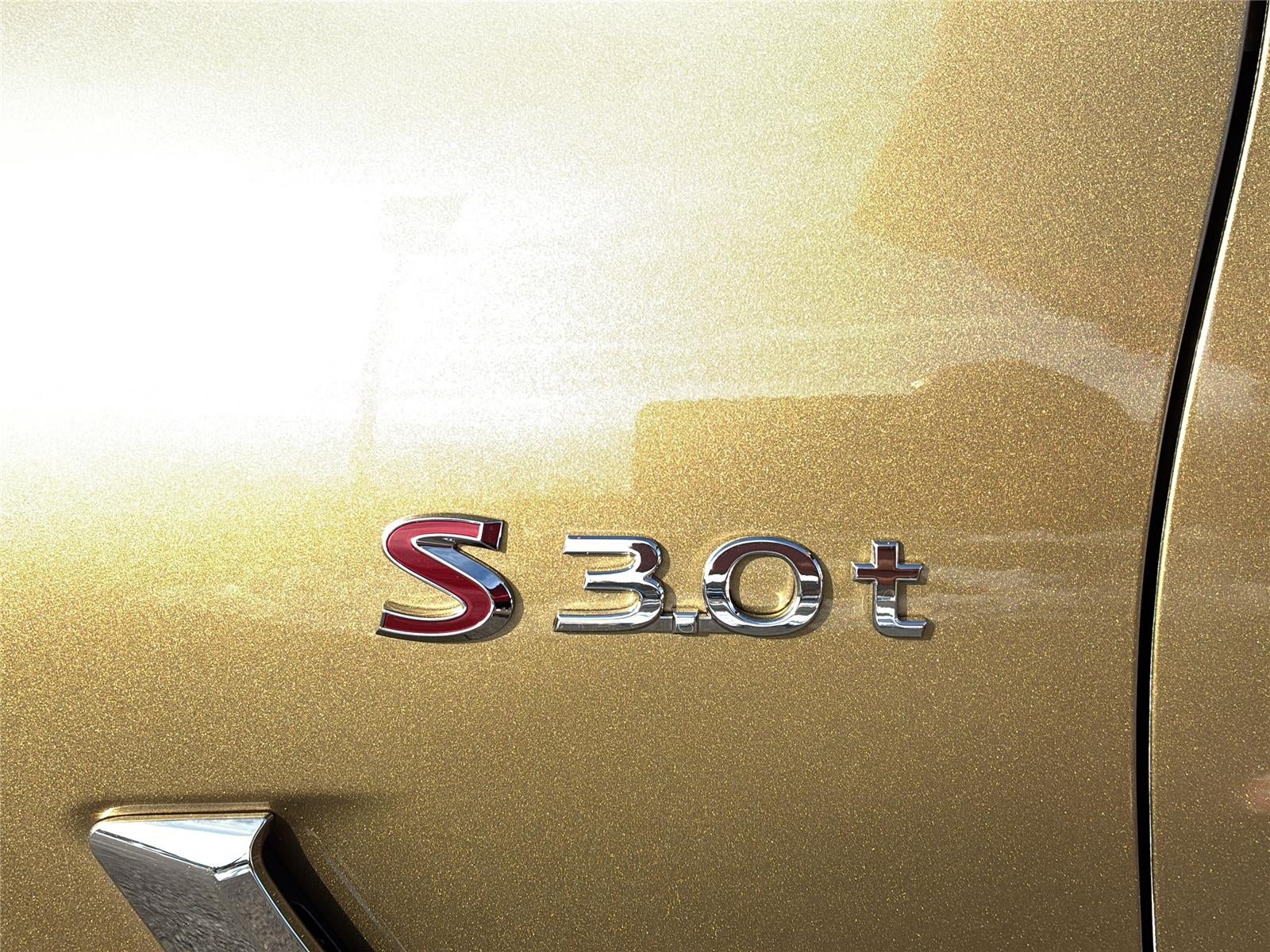 2018 INFINITI Q60 RED SPORT 400