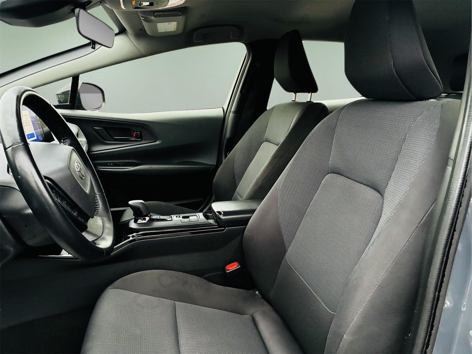 2023 Toyota Prius LE