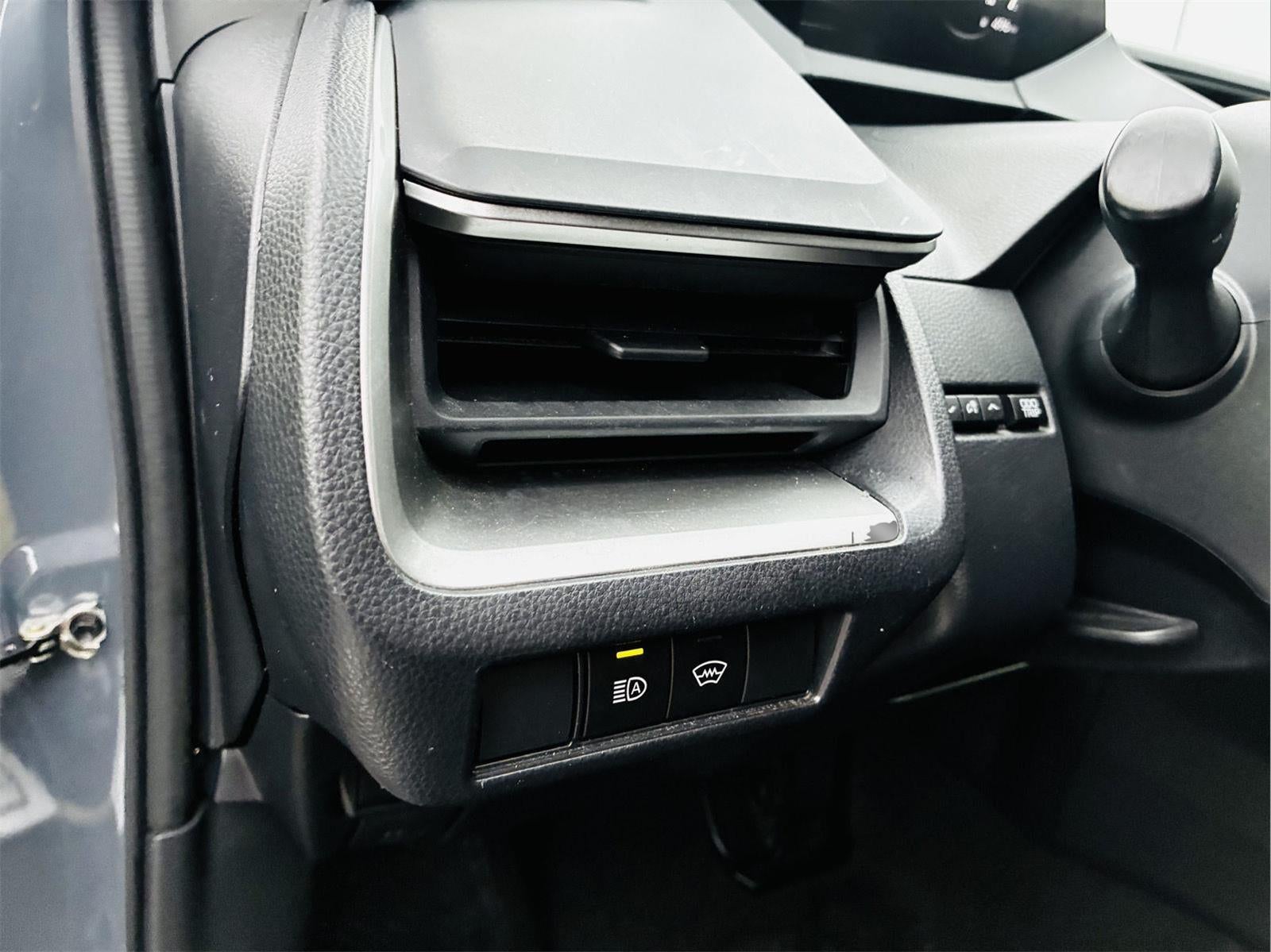 2023 Toyota Prius LE