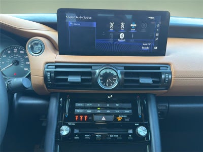 2025 Lexus IS IS 350 F SPORT Design