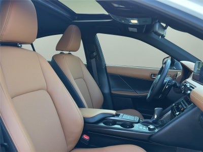 2025 Lexus IS IS 350 F SPORT Design