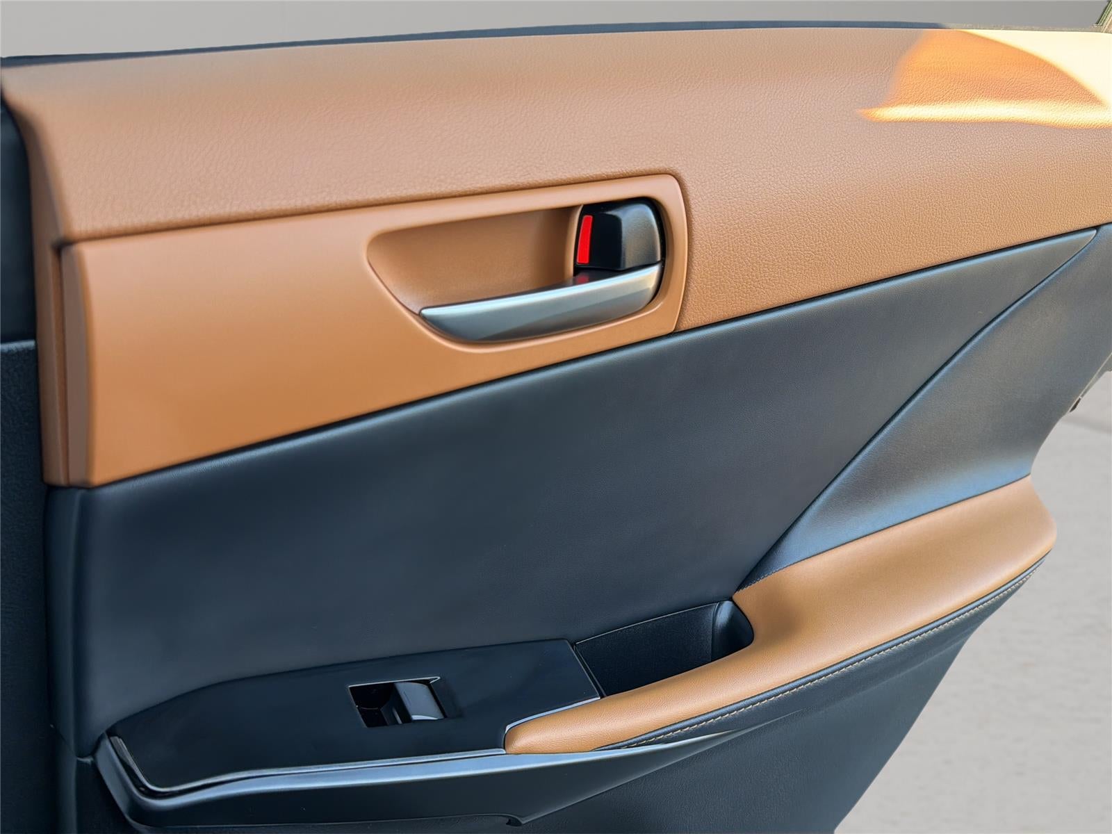 2025 Lexus IS IS 350 F SPORT Design