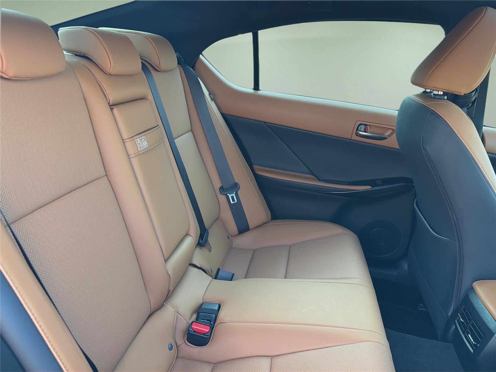 2025 Lexus IS IS 350 F SPORT Design