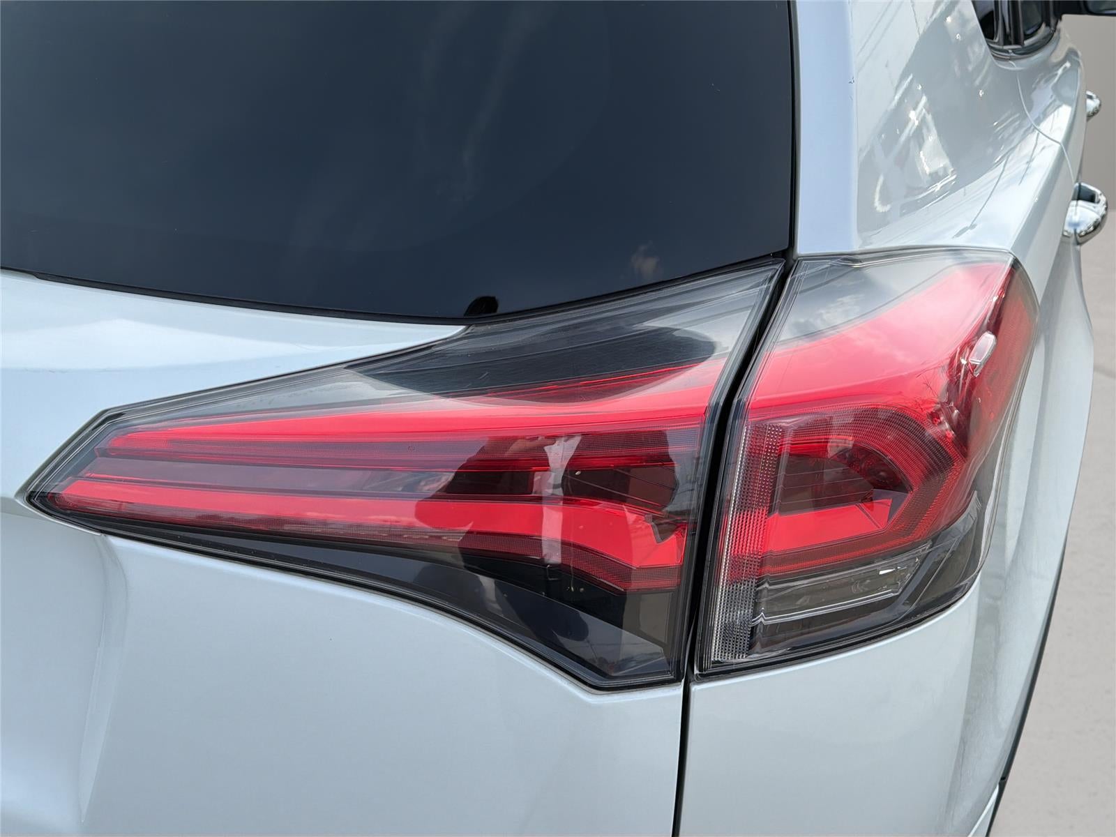 2018 Toyota RAV4 Hybrid Limited