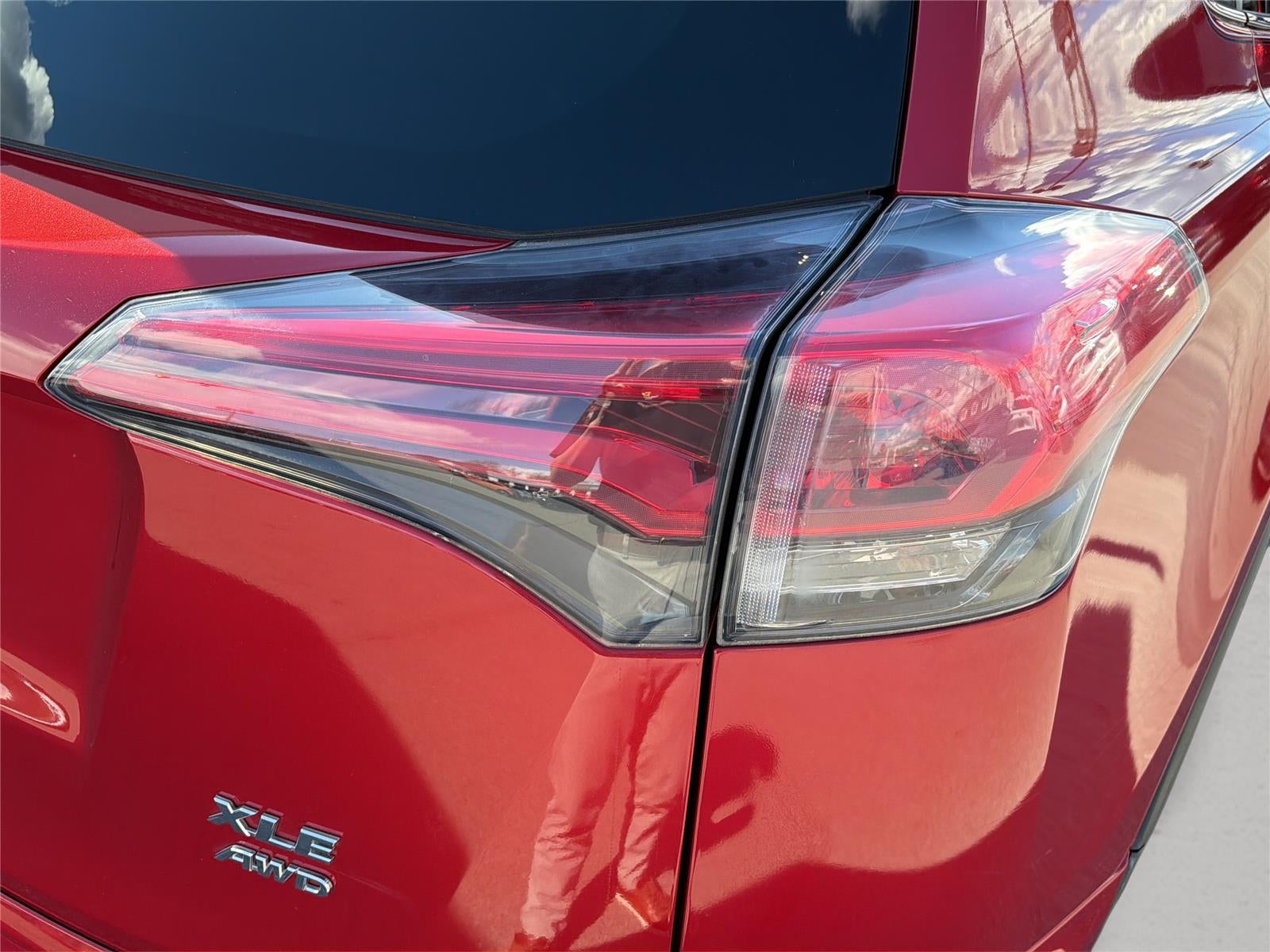 2017 Toyota RAV4 XLE