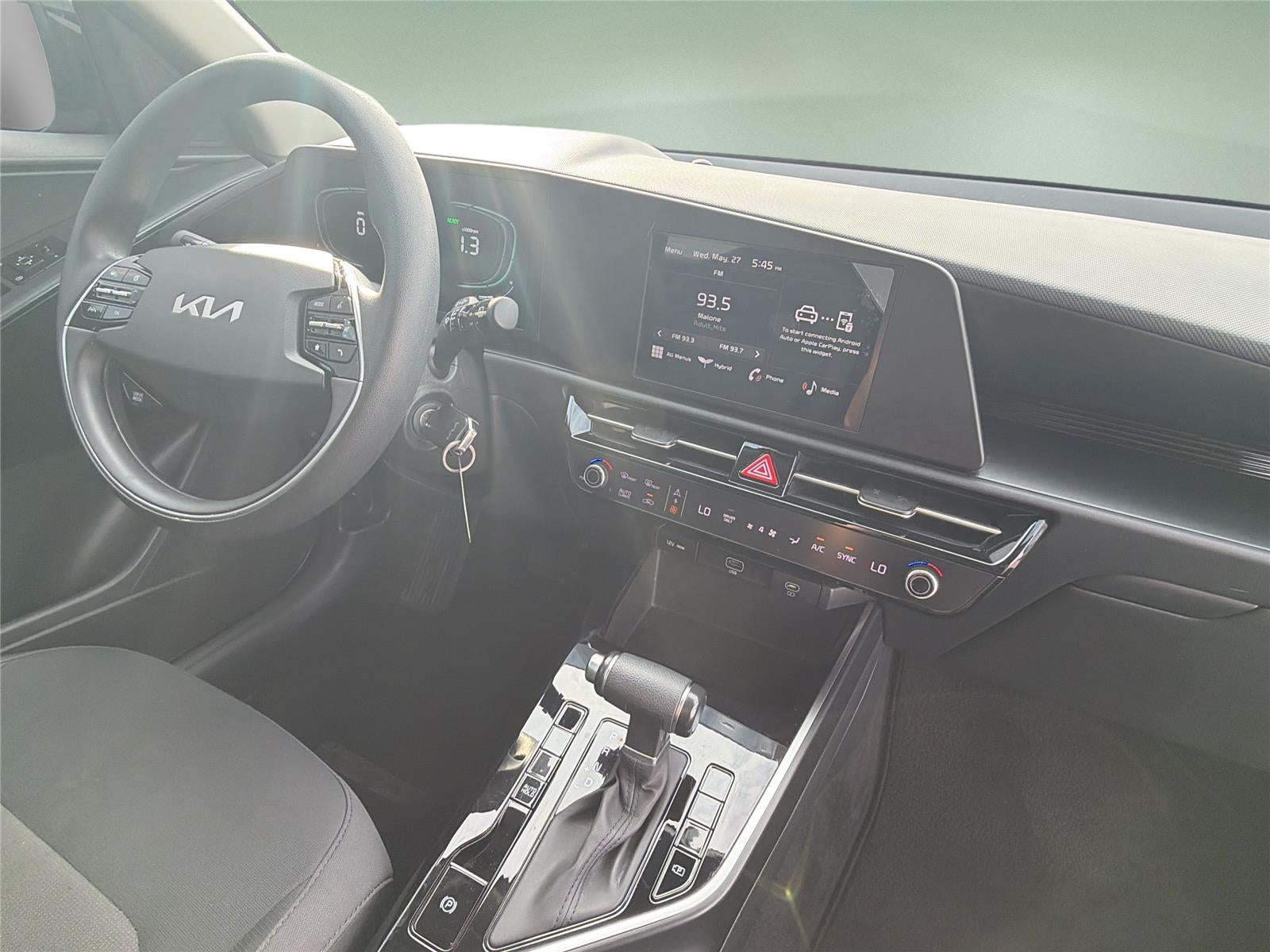 2025 Kia Niro LX