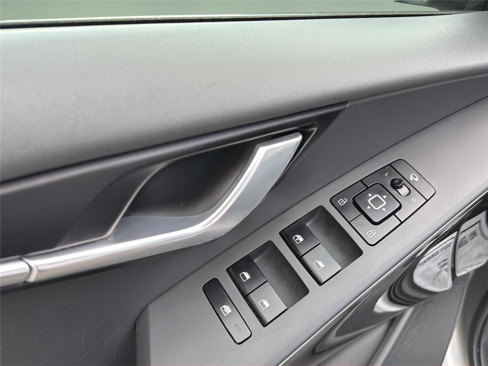 2023 Kia Niro EX Touring