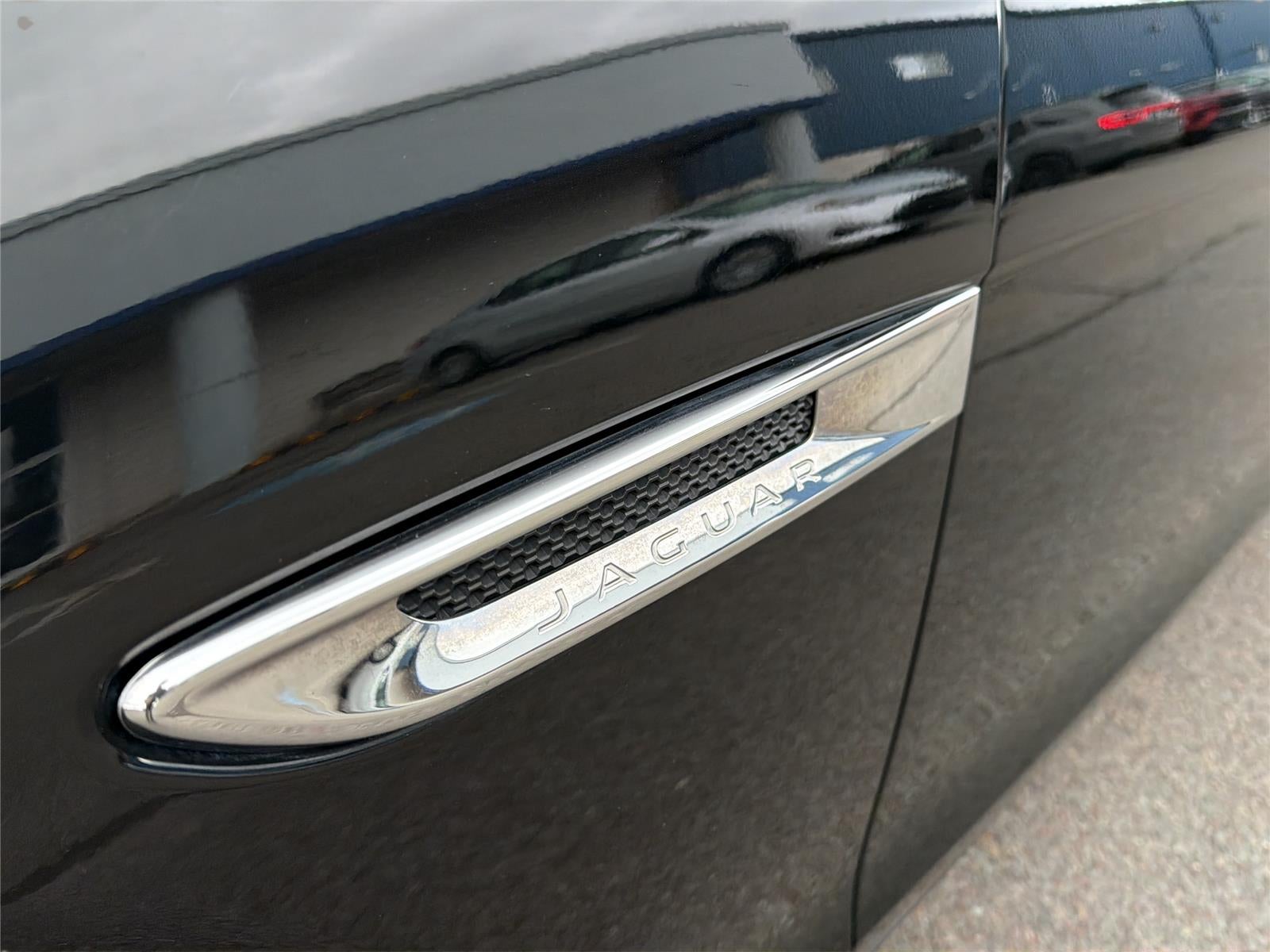 2020 Jaguar XF 25t Premium