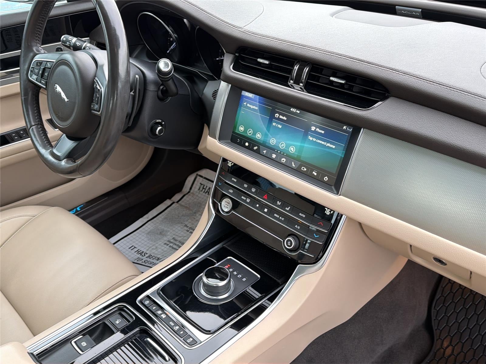 2020 Jaguar XF 25t Premium