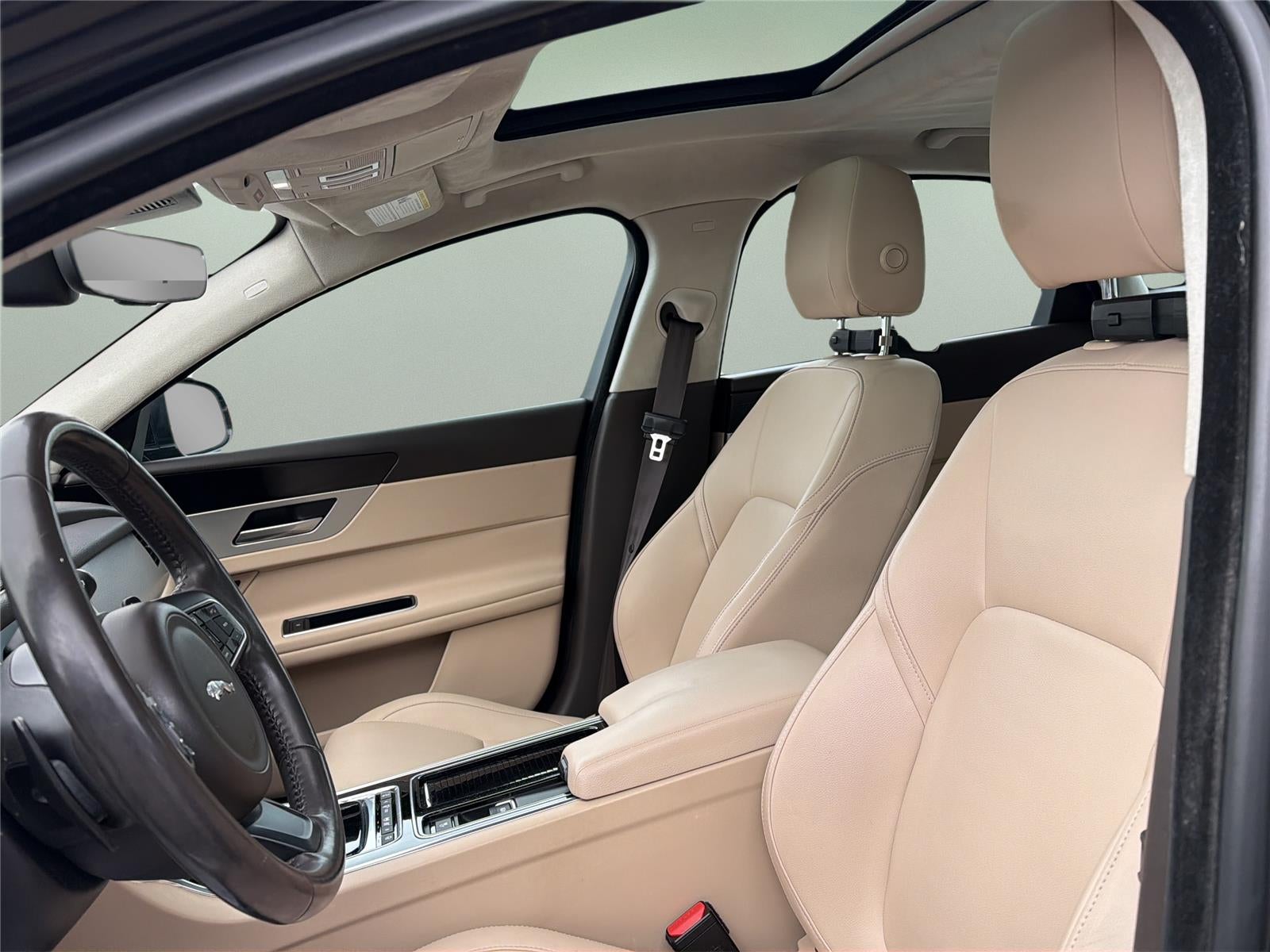 2020 Jaguar XF 25t Premium