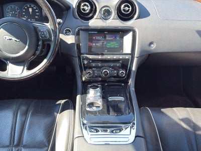 2016 Jaguar XJ Supercharged