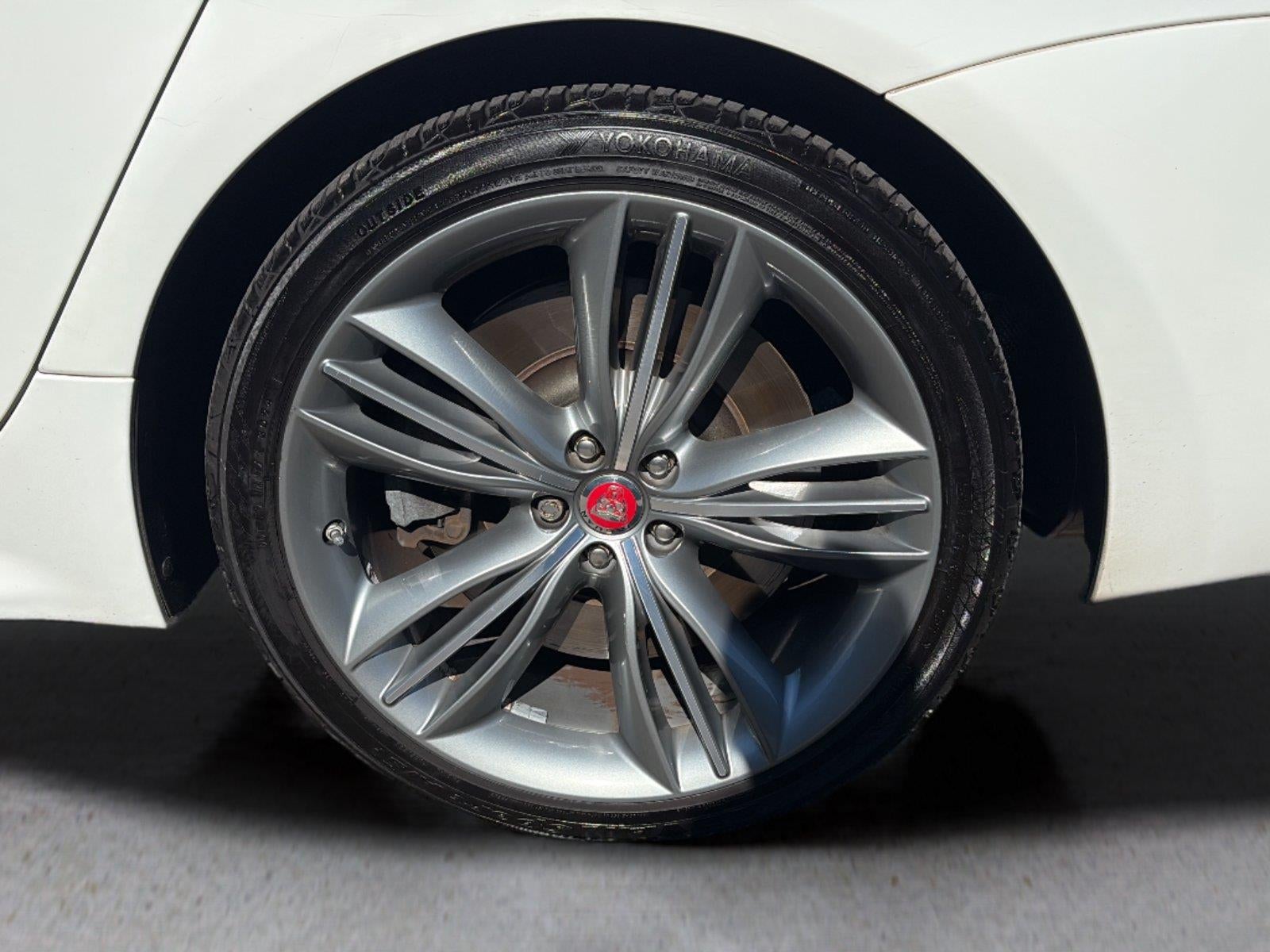 2016 Jaguar XJ Supercharged