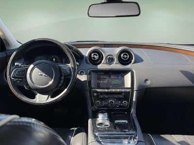 2016 Jaguar XJ Supercharged