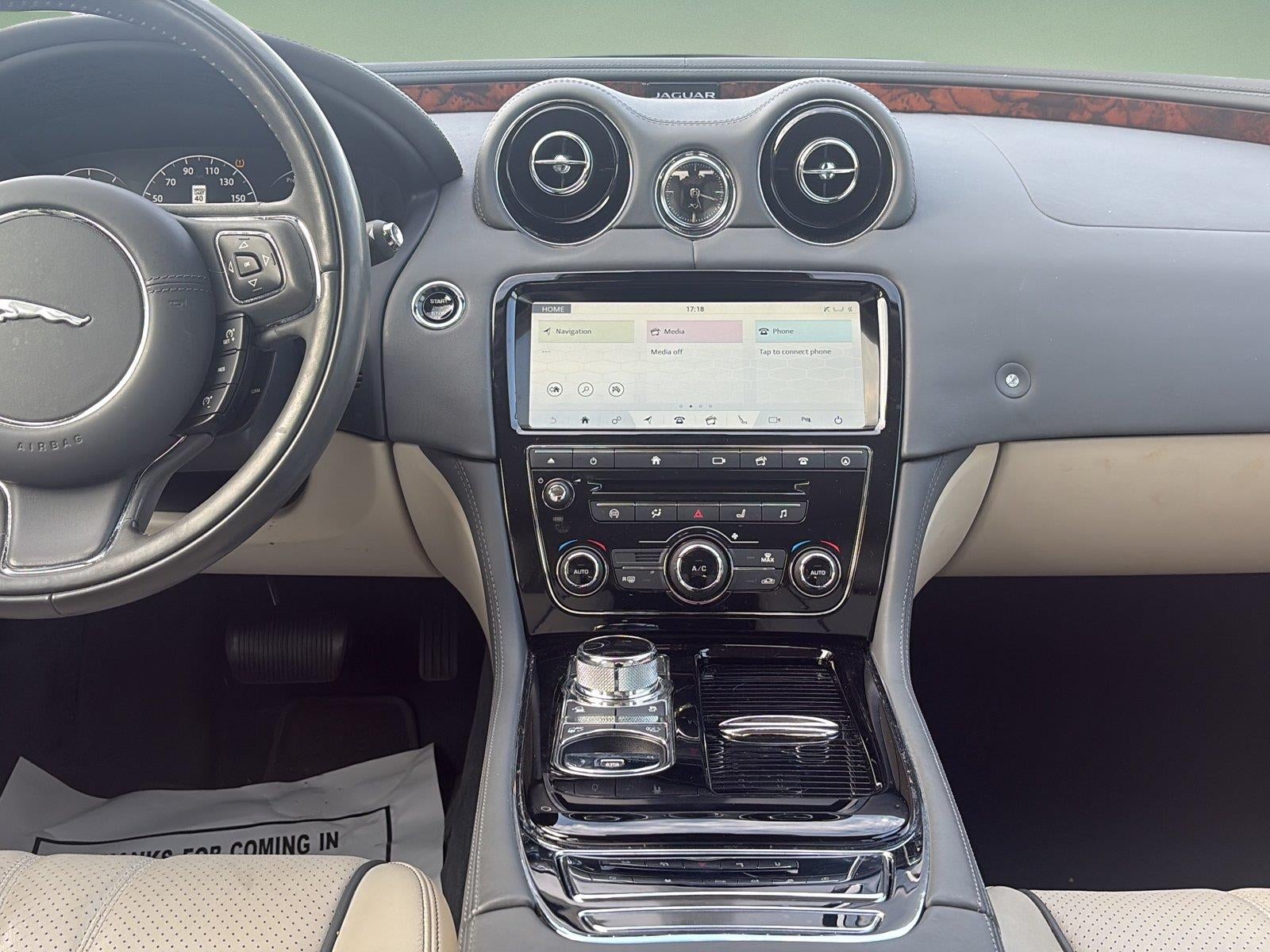 2019 Jaguar XJ R-Sport