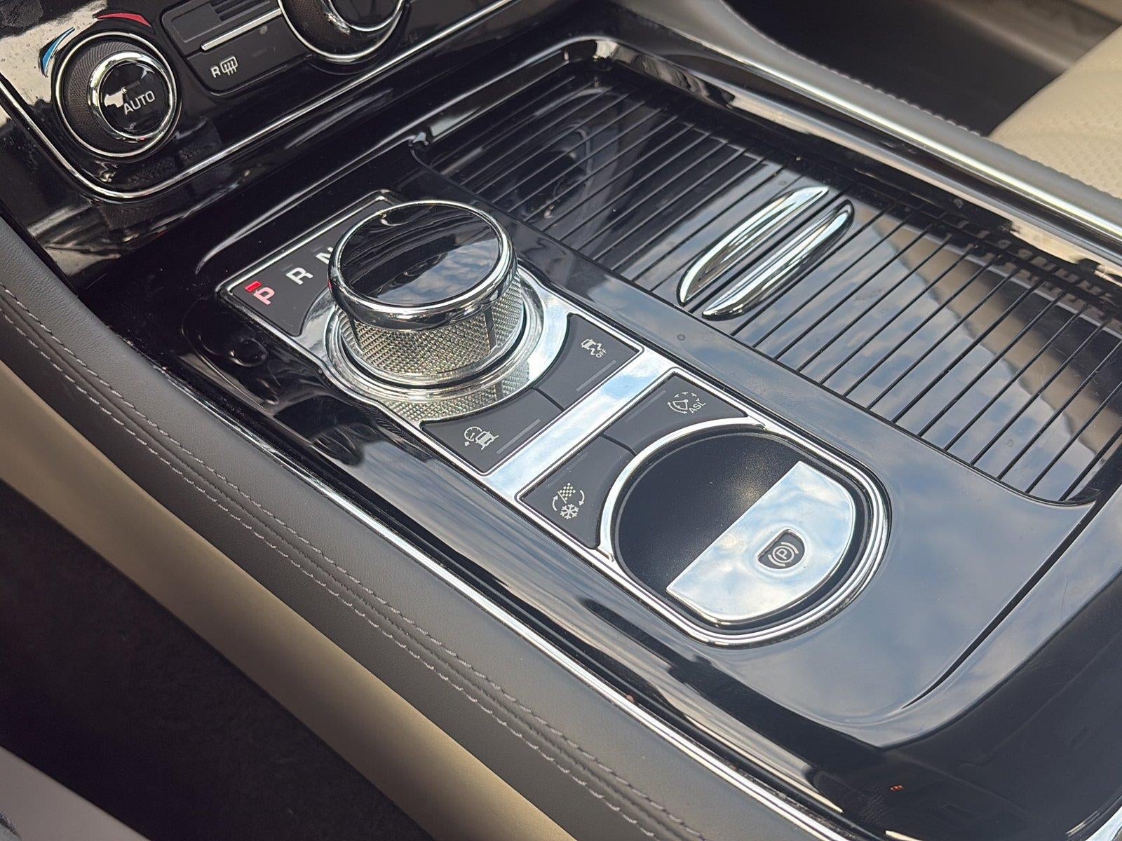 2019 Jaguar XJ R-Sport