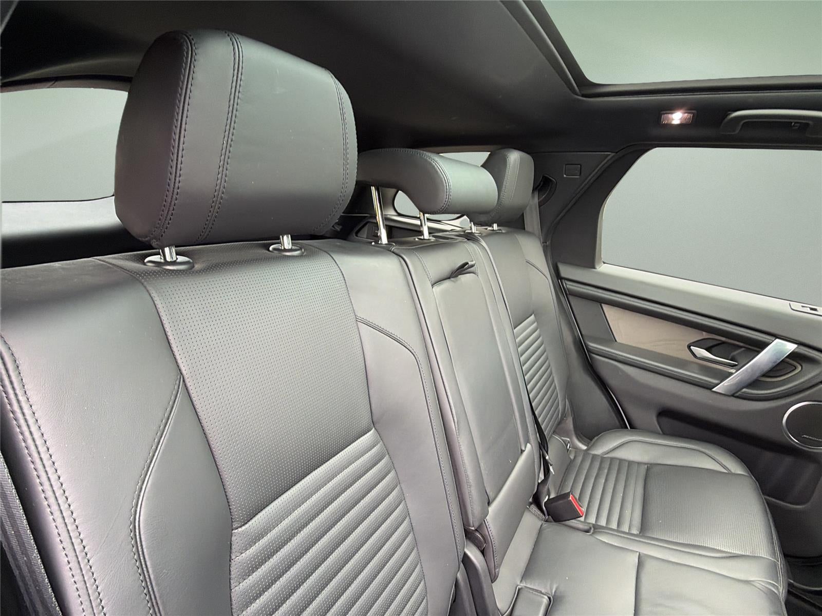 2020 Land Rover Discovery Sport SE