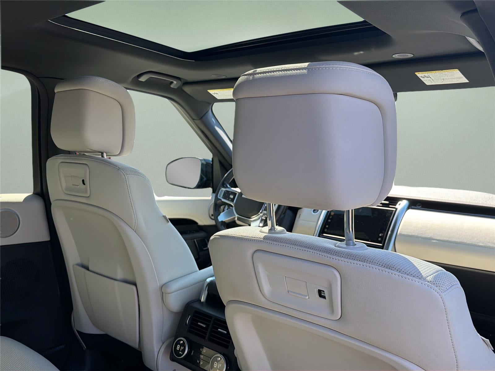 2023 Land Rover Discovery S R-Dynamic