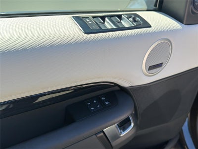 2023 Land Rover Discovery S R-Dynamic