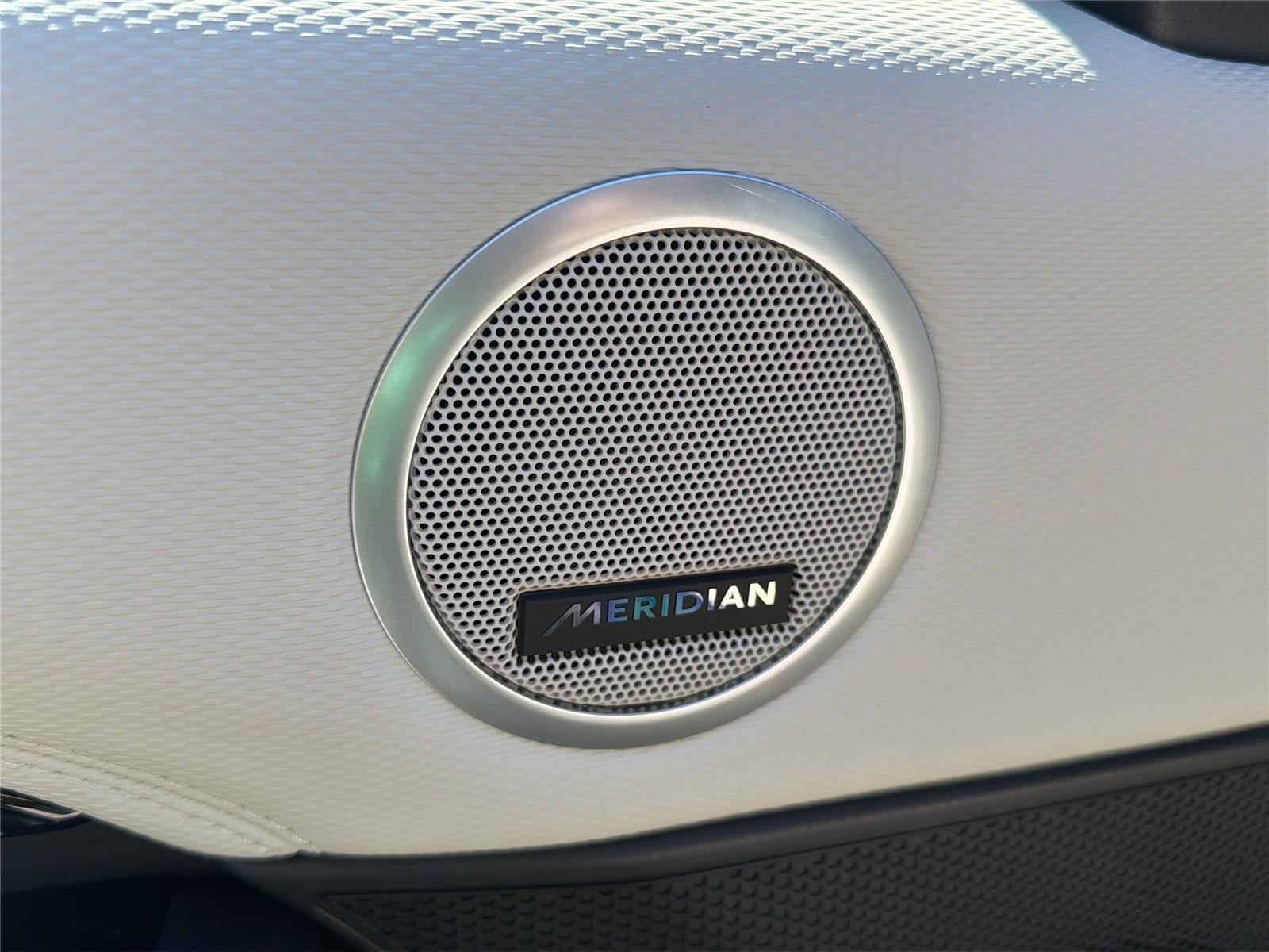 2023 Land Rover Discovery S R-Dynamic