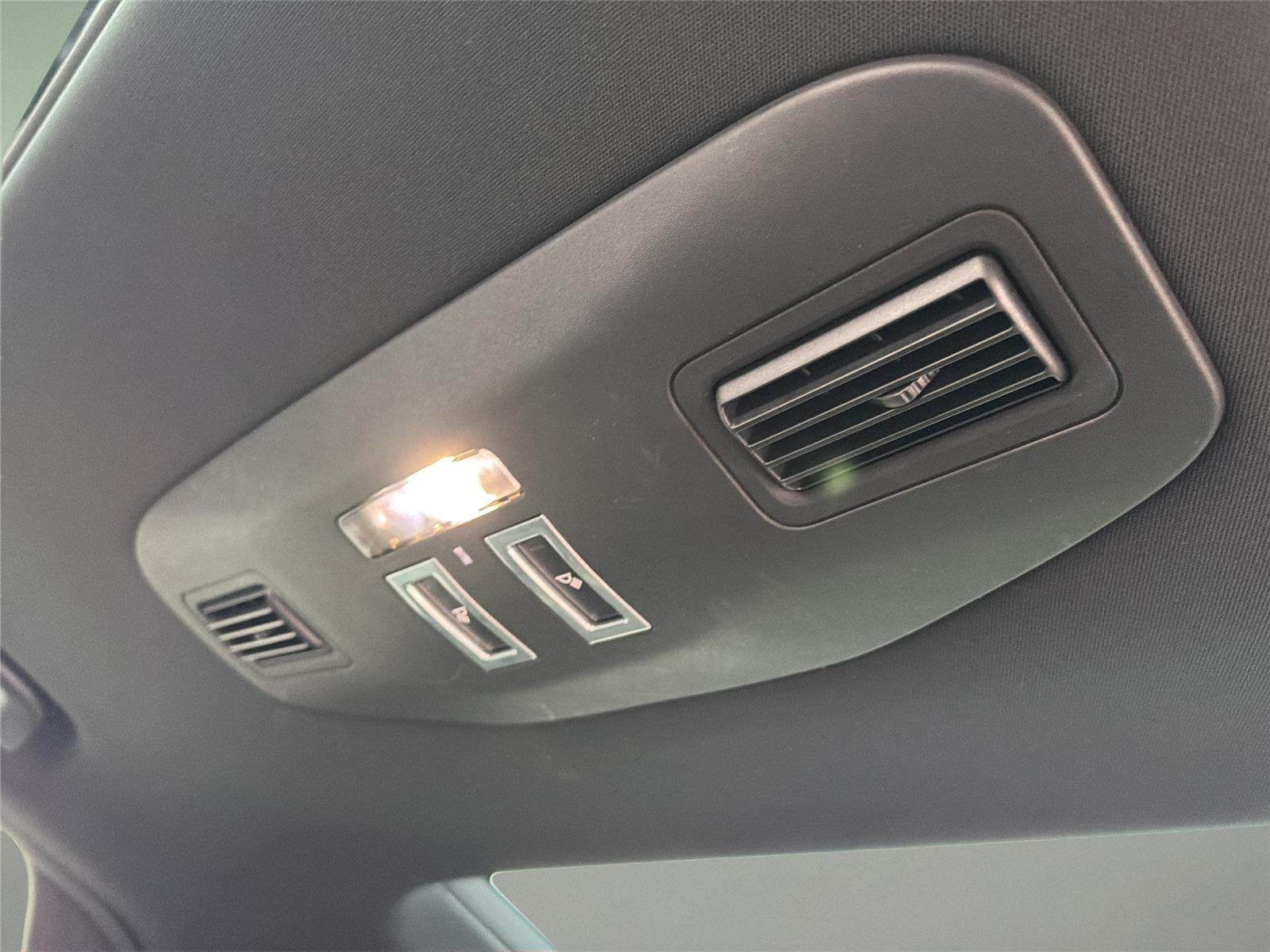 2019 Land Rover Discovery HSE Luxury