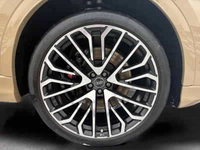 2024 Audi SQ8 Premium Plus