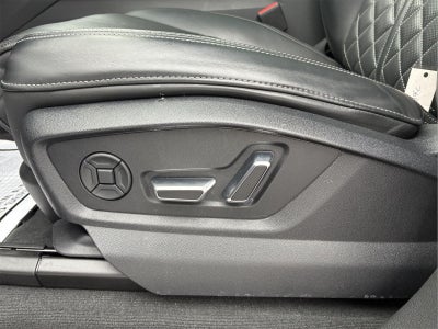 2024 Audi SQ8 Premium Plus