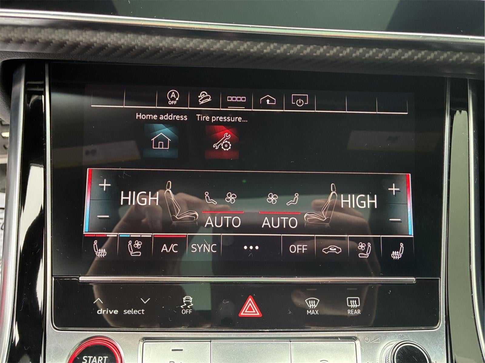 2024 Audi SQ8 Premium Plus