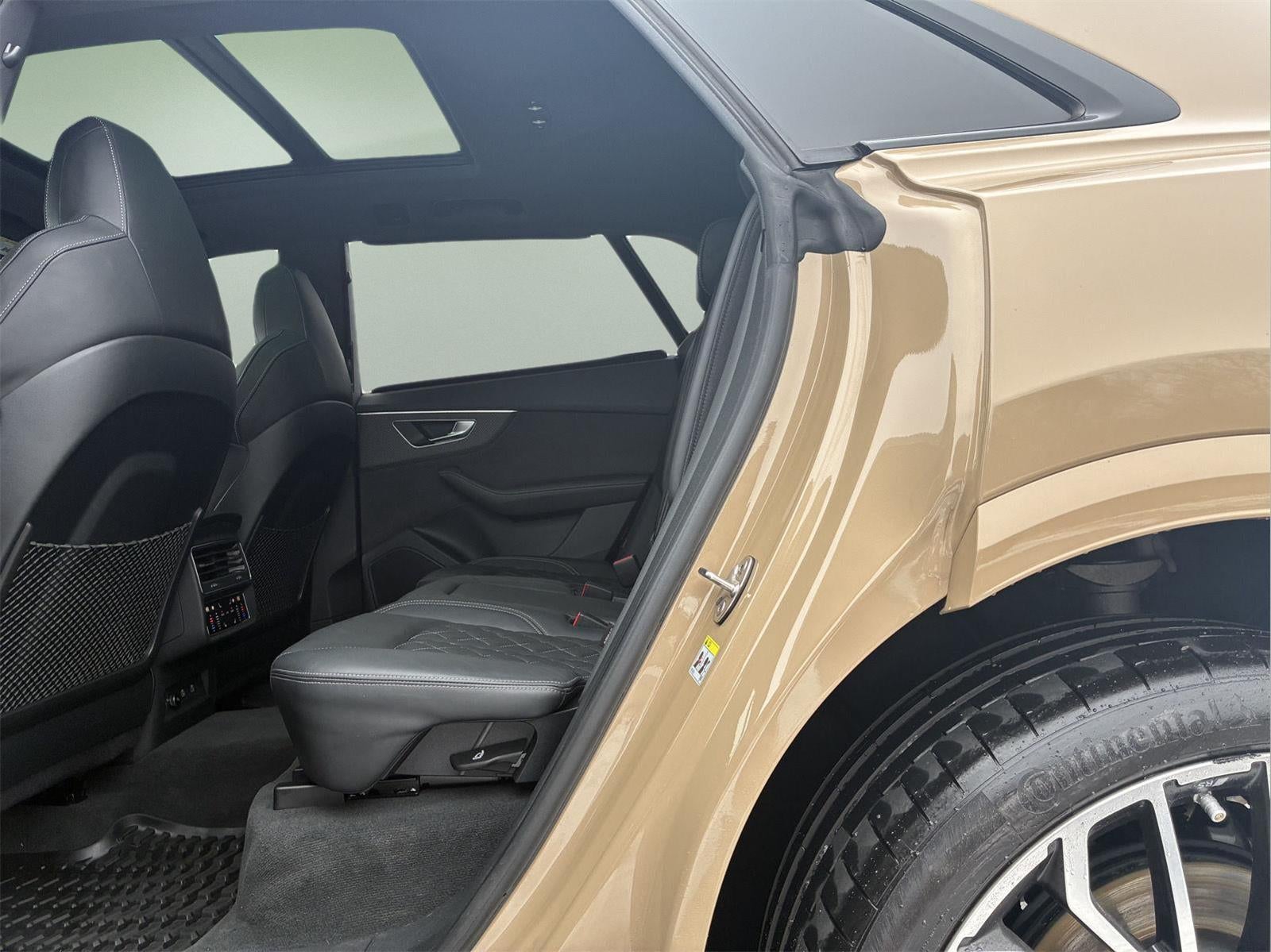 2024 Audi SQ8 Premium Plus