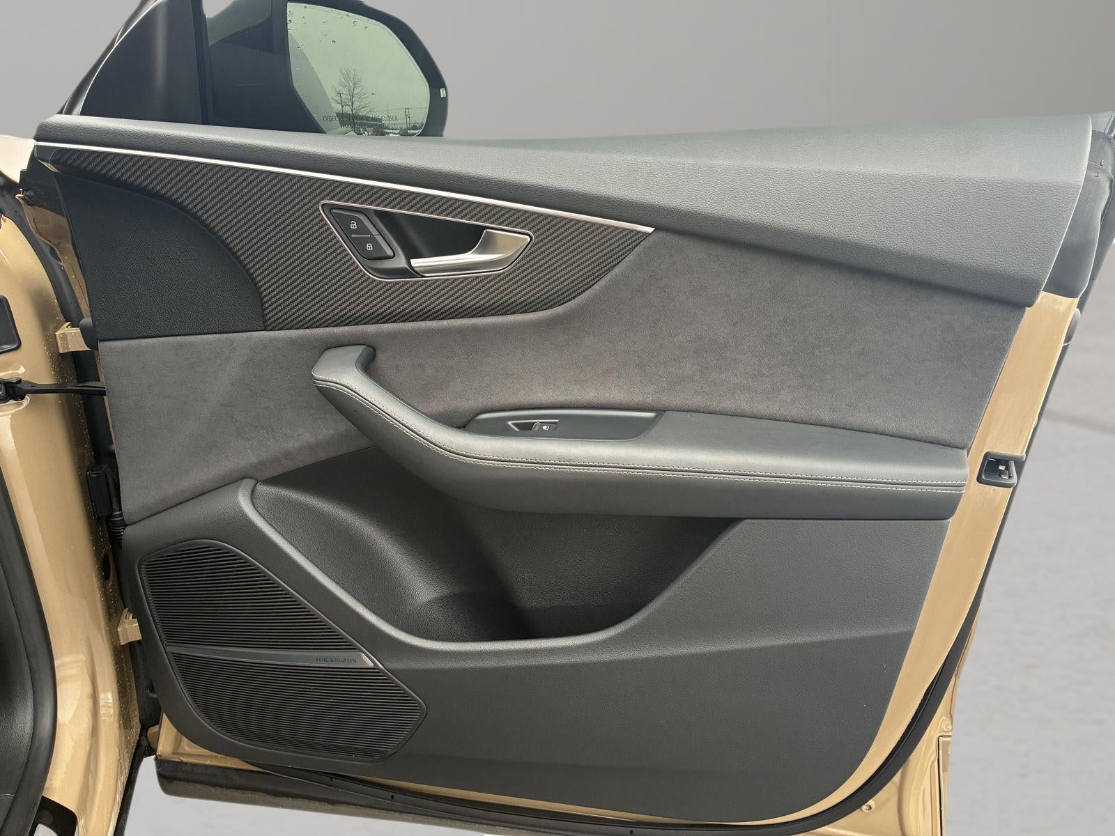 2024 Audi SQ8 Premium Plus