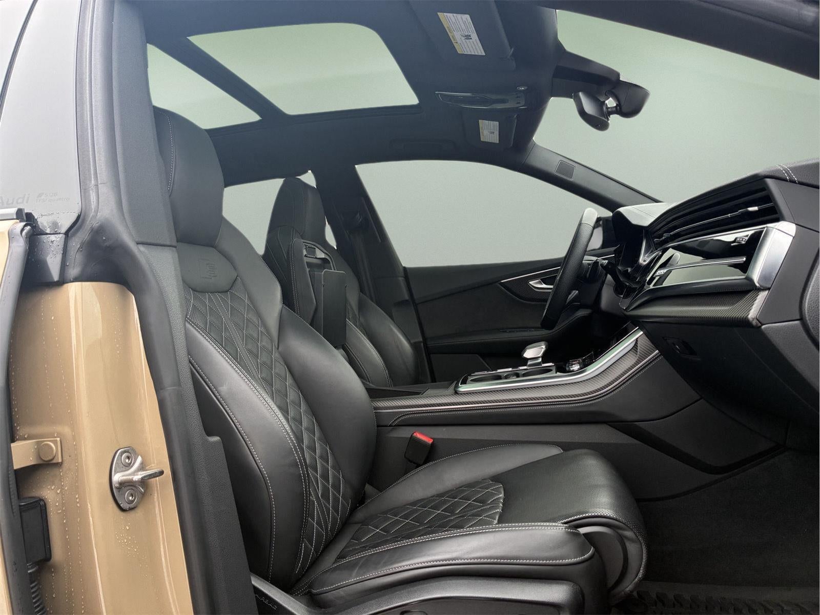 2024 Audi SQ8 Premium Plus