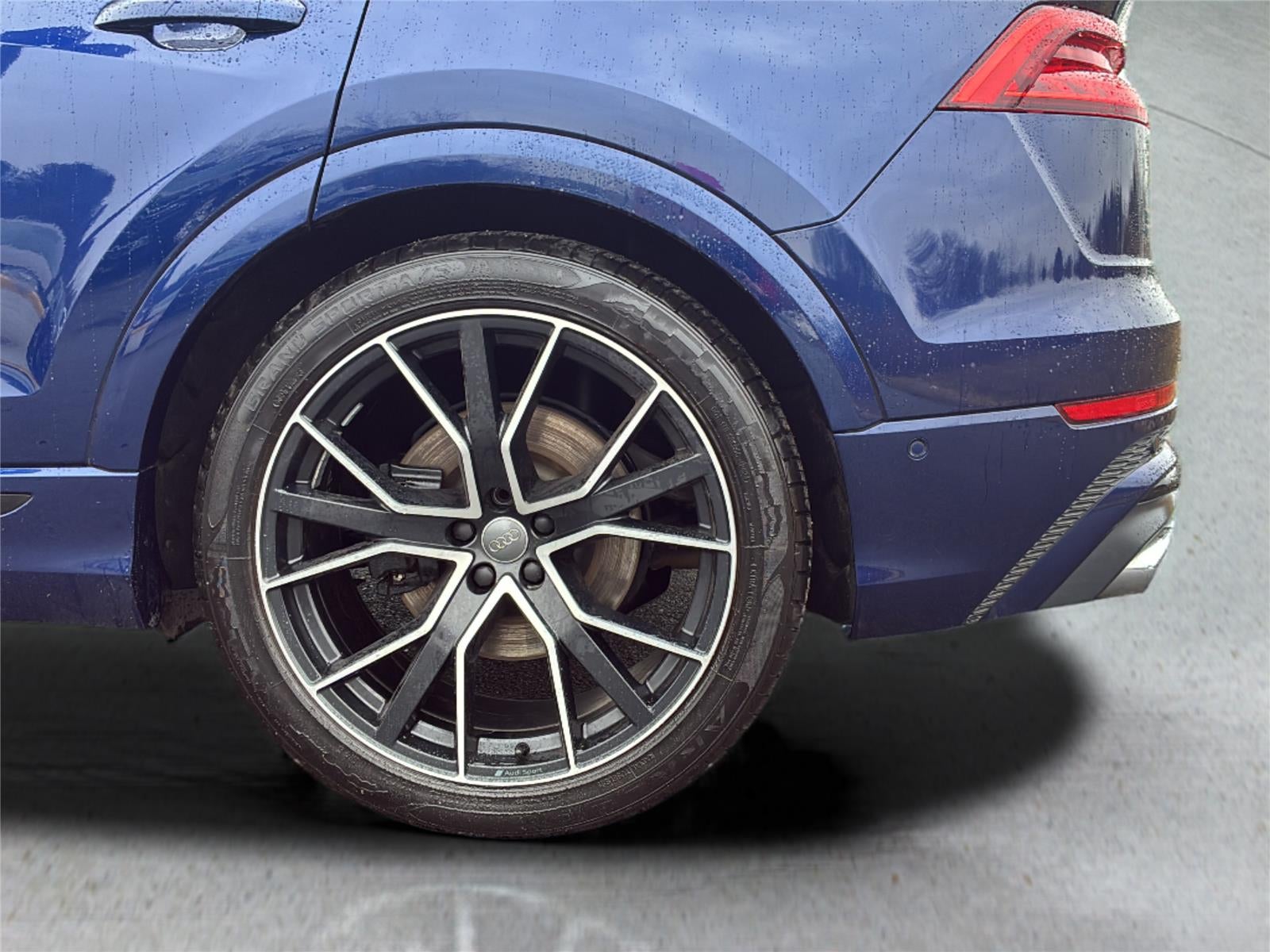 2021 Audi SQ8 Premium Plus