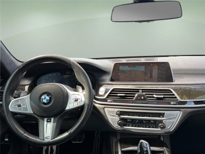 2020 BMW 7 Series M760i xDrive