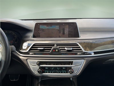 2020 BMW 7 Series M760i xDrive