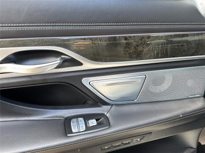 2020 BMW 7 Series M760i xDrive
