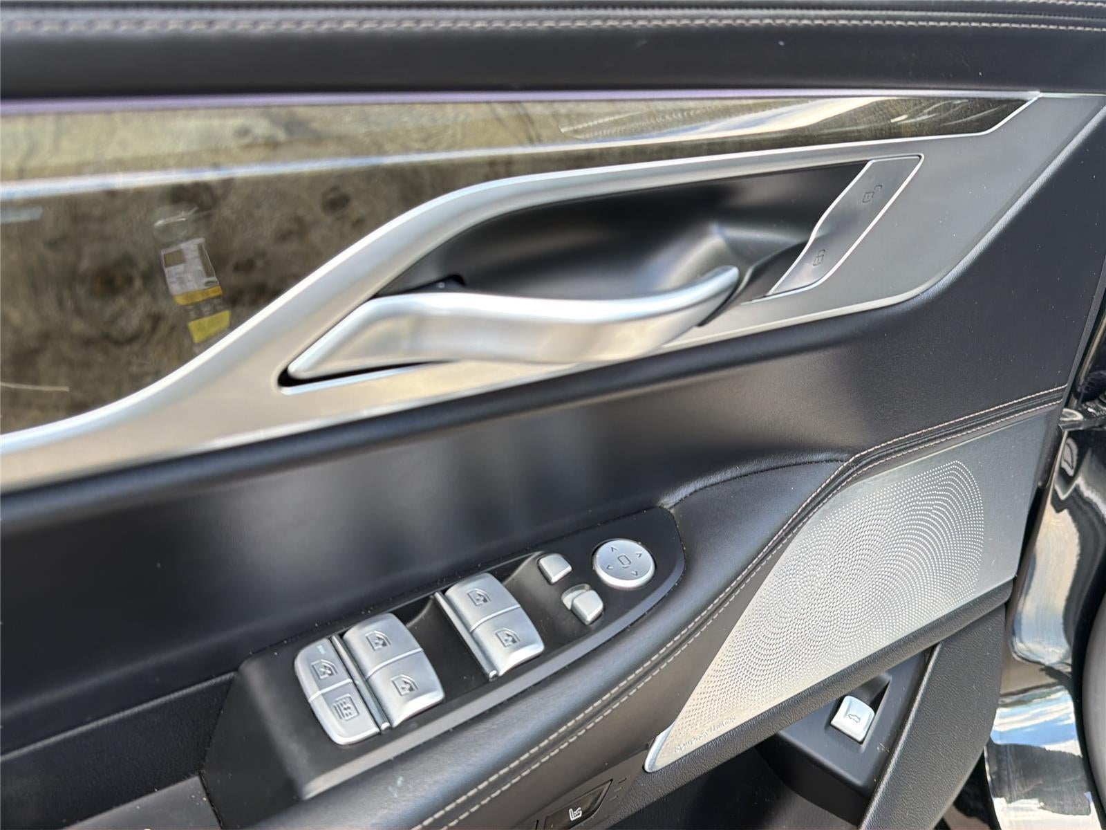 2020 BMW 7 Series M760i xDrive