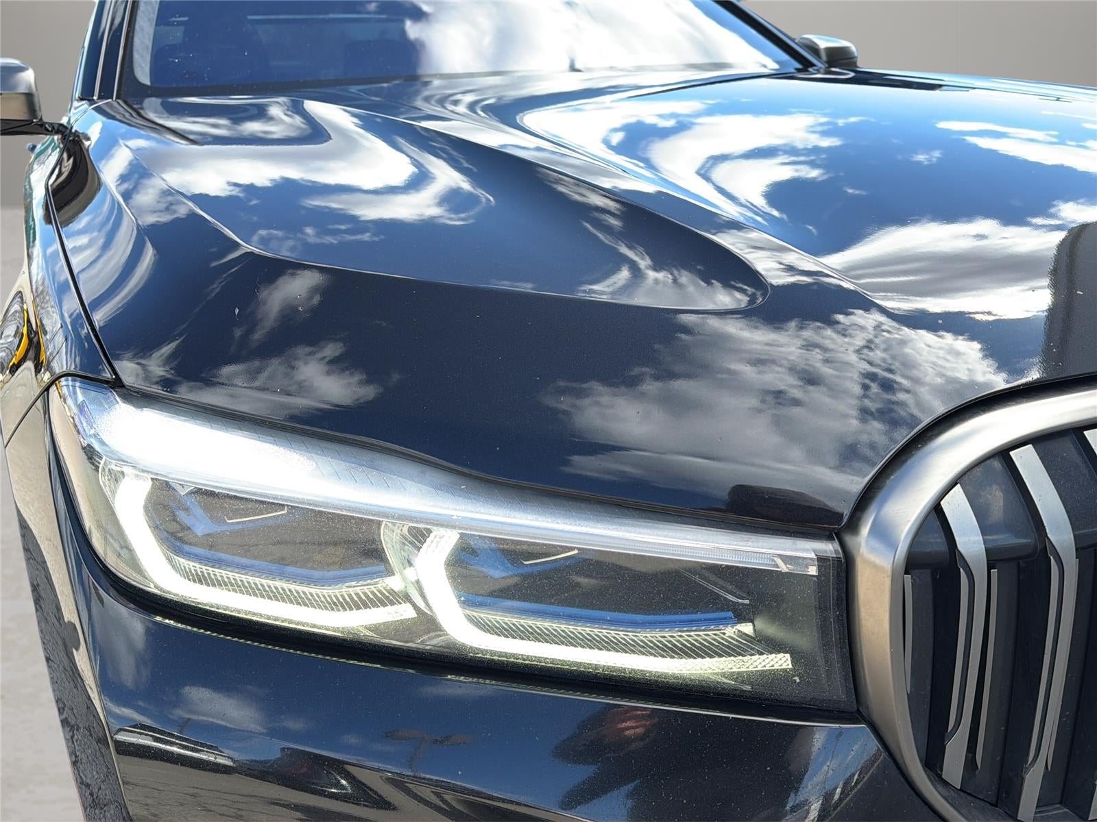 2020 BMW 7 Series M760i xDrive