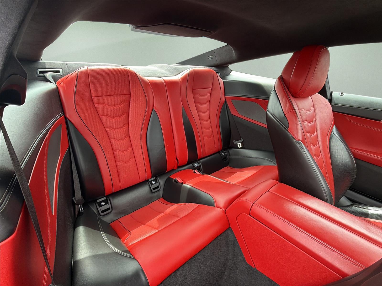 2022 BMW 8 Series 840i