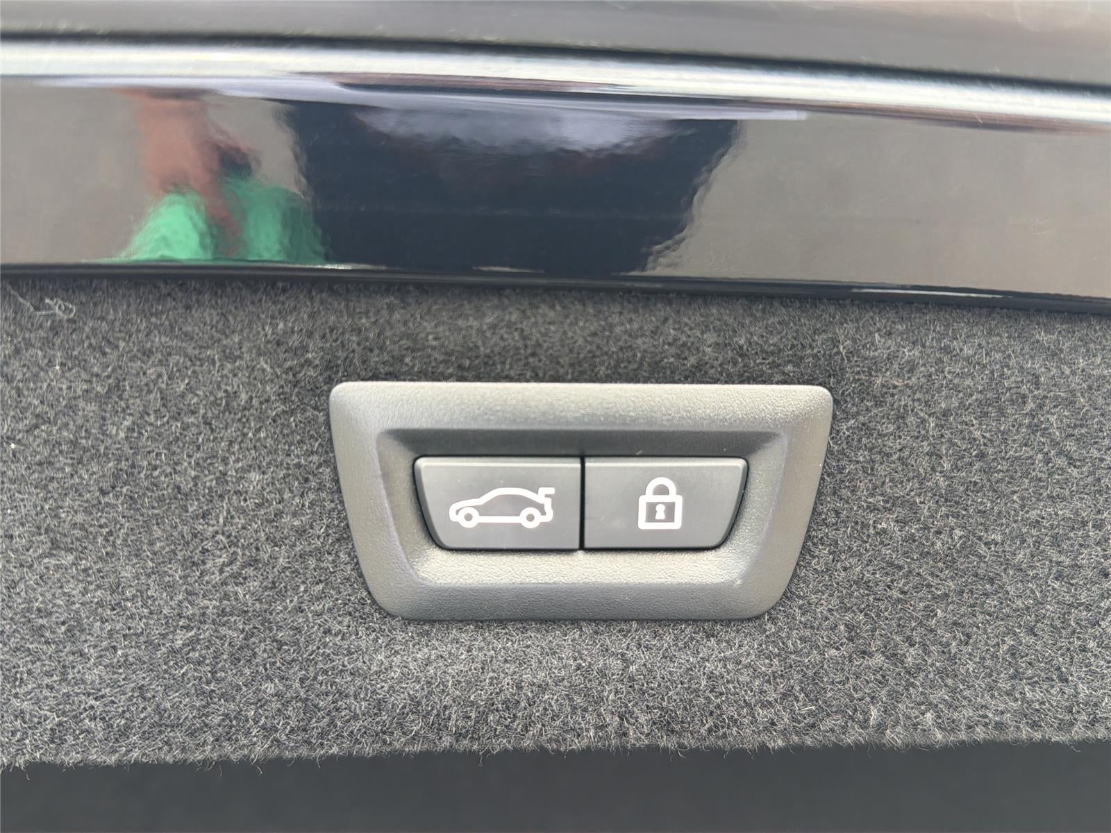 2022 BMW 8 Series 840i