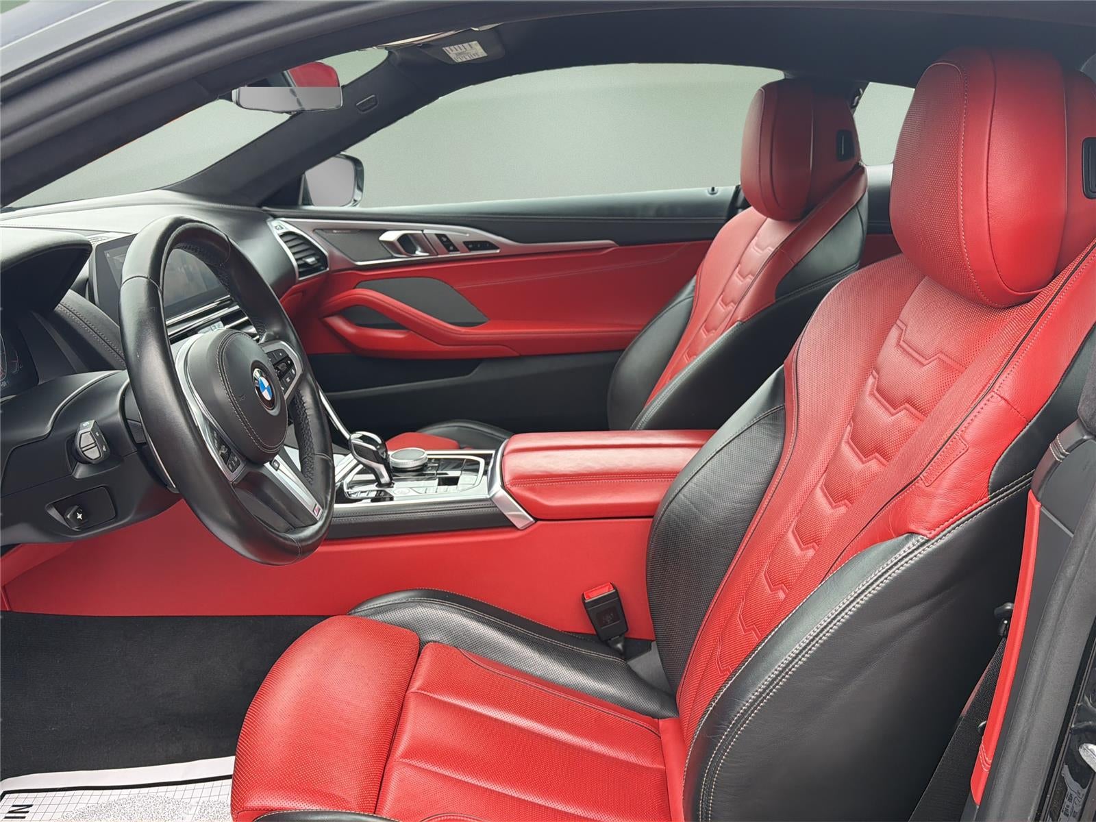 2022 BMW 8 Series 840i