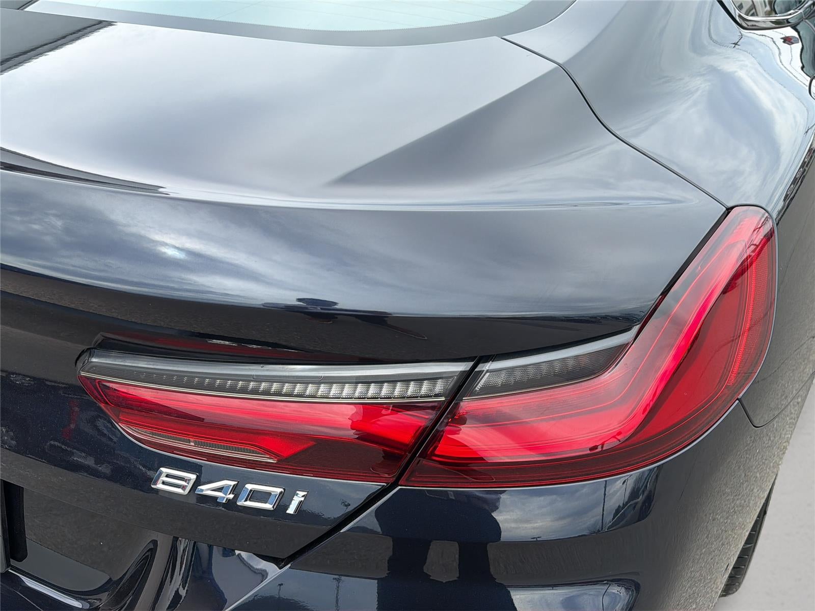 2022 BMW 8 Series 840i